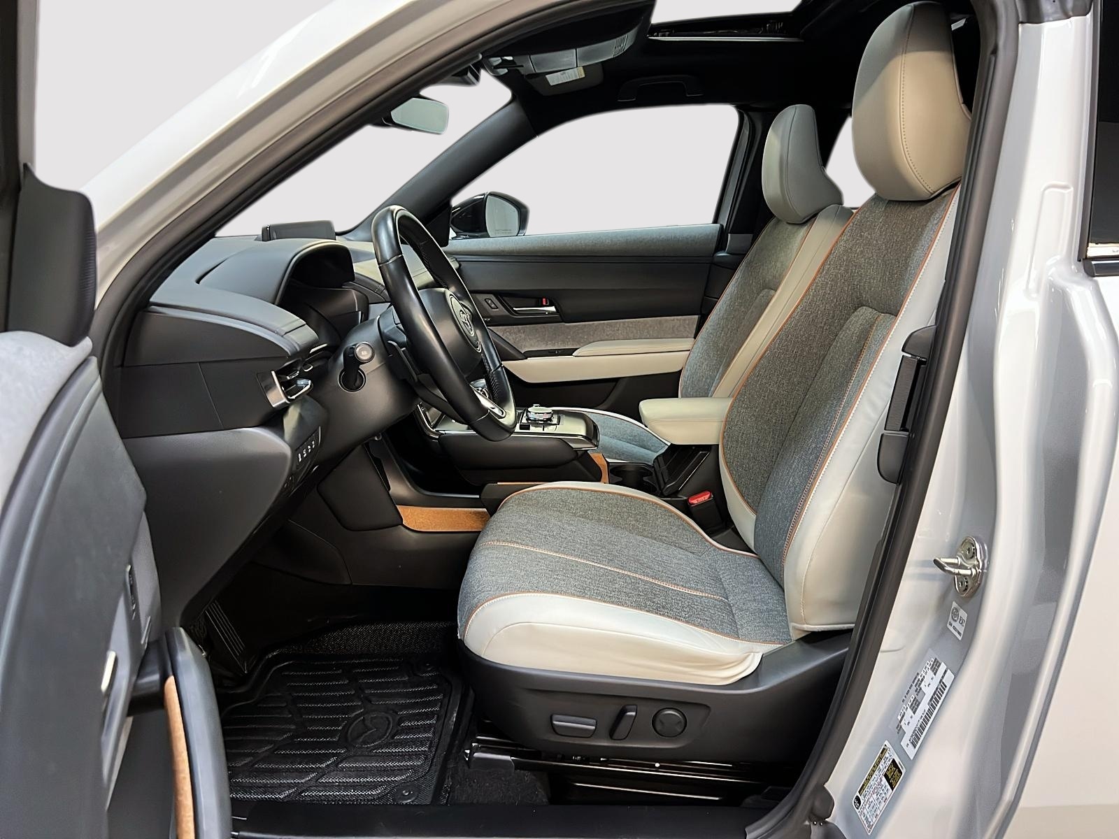 Mazda MX-30 GT TOIT NAV 2022 — photo 7
