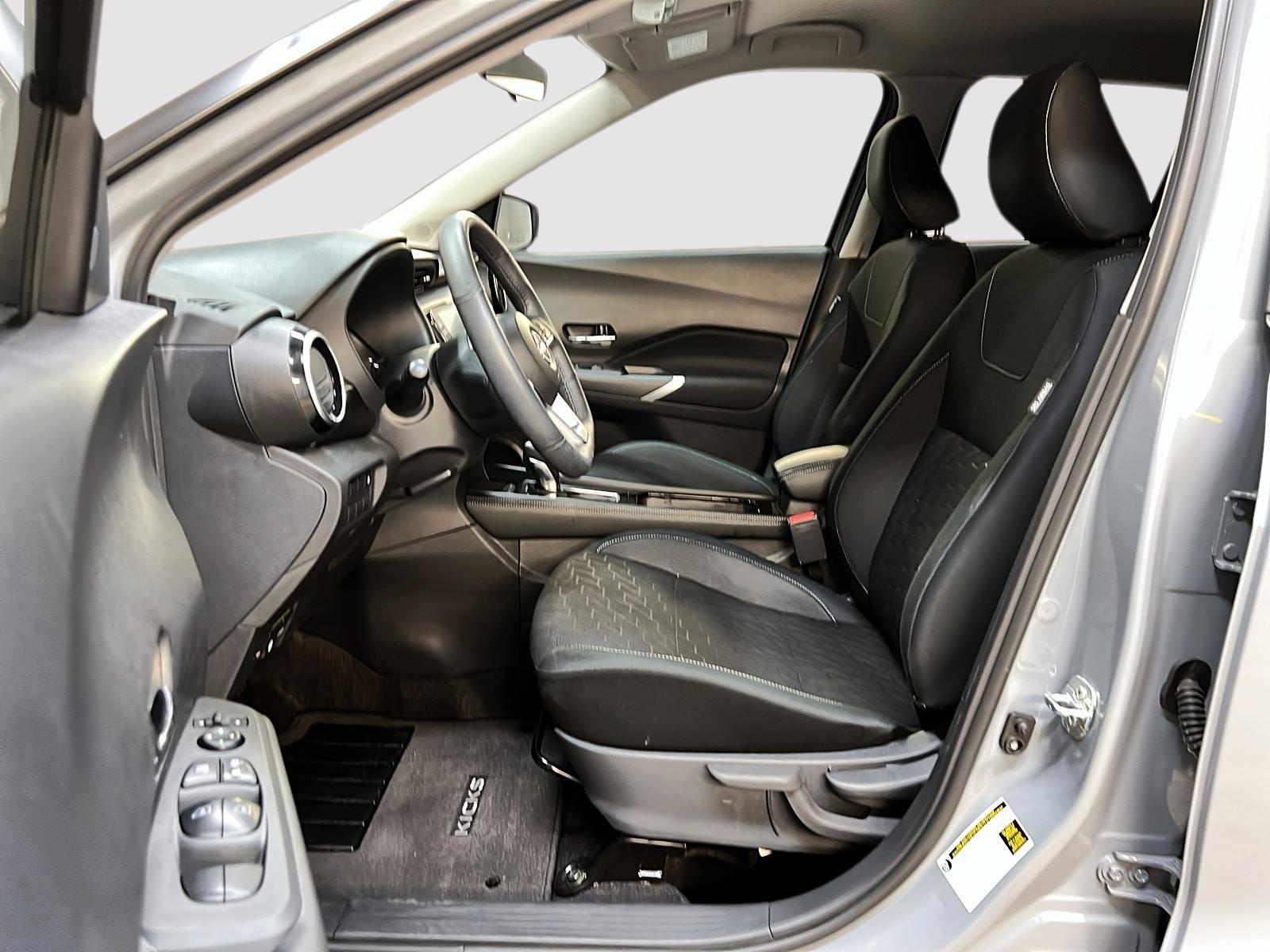 Nissan Kicks SV 2024 — photo 7