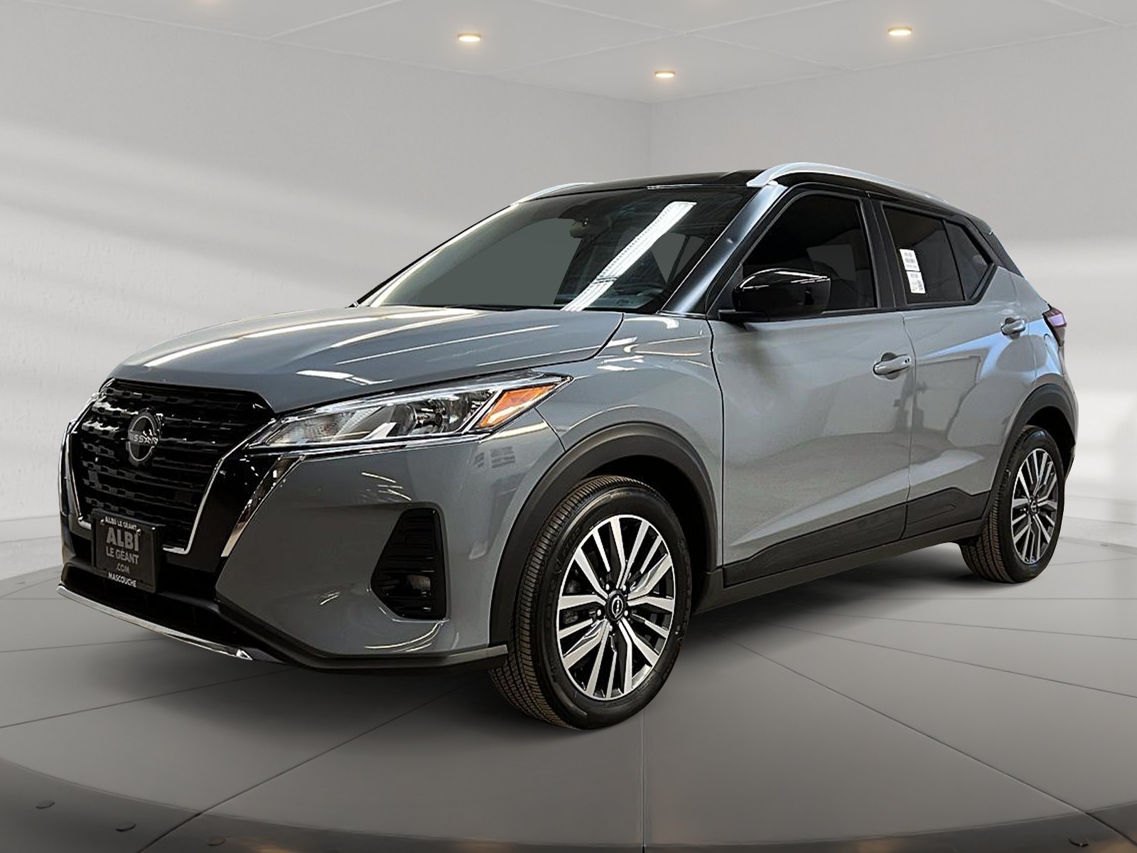 Nissan Kicks SV 2024