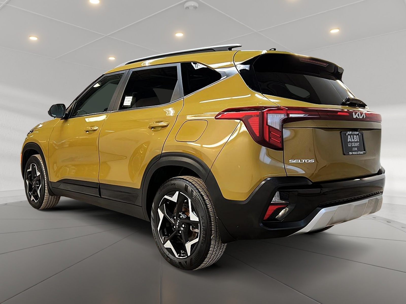 Kia SELTOS EX PREMIUM CUIR TOIT NAV 4RM 2024 — photo 6
