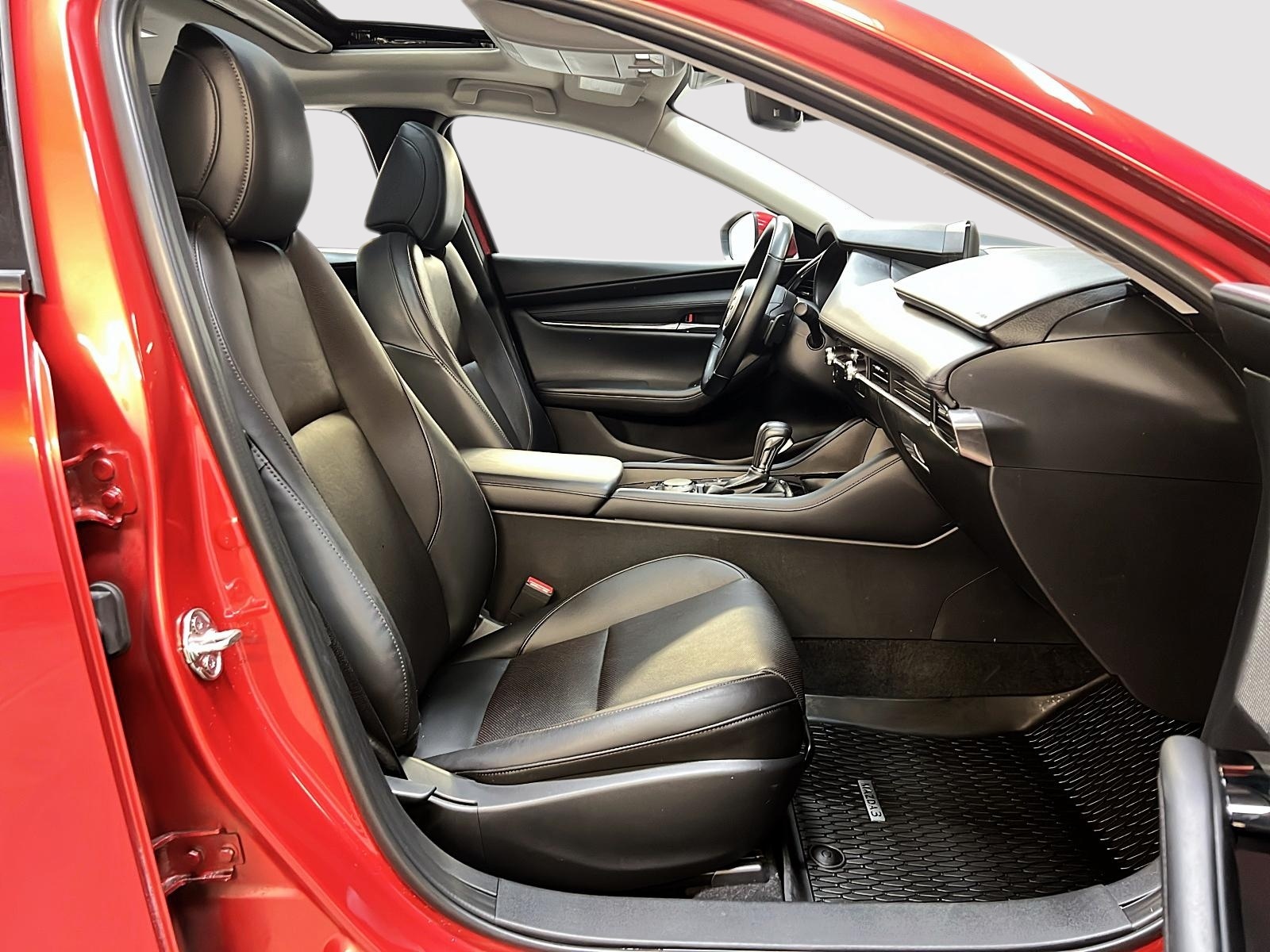 Mazda Mazda3 GT CUIR TOIT NAV 4RM 2024 — photo 8