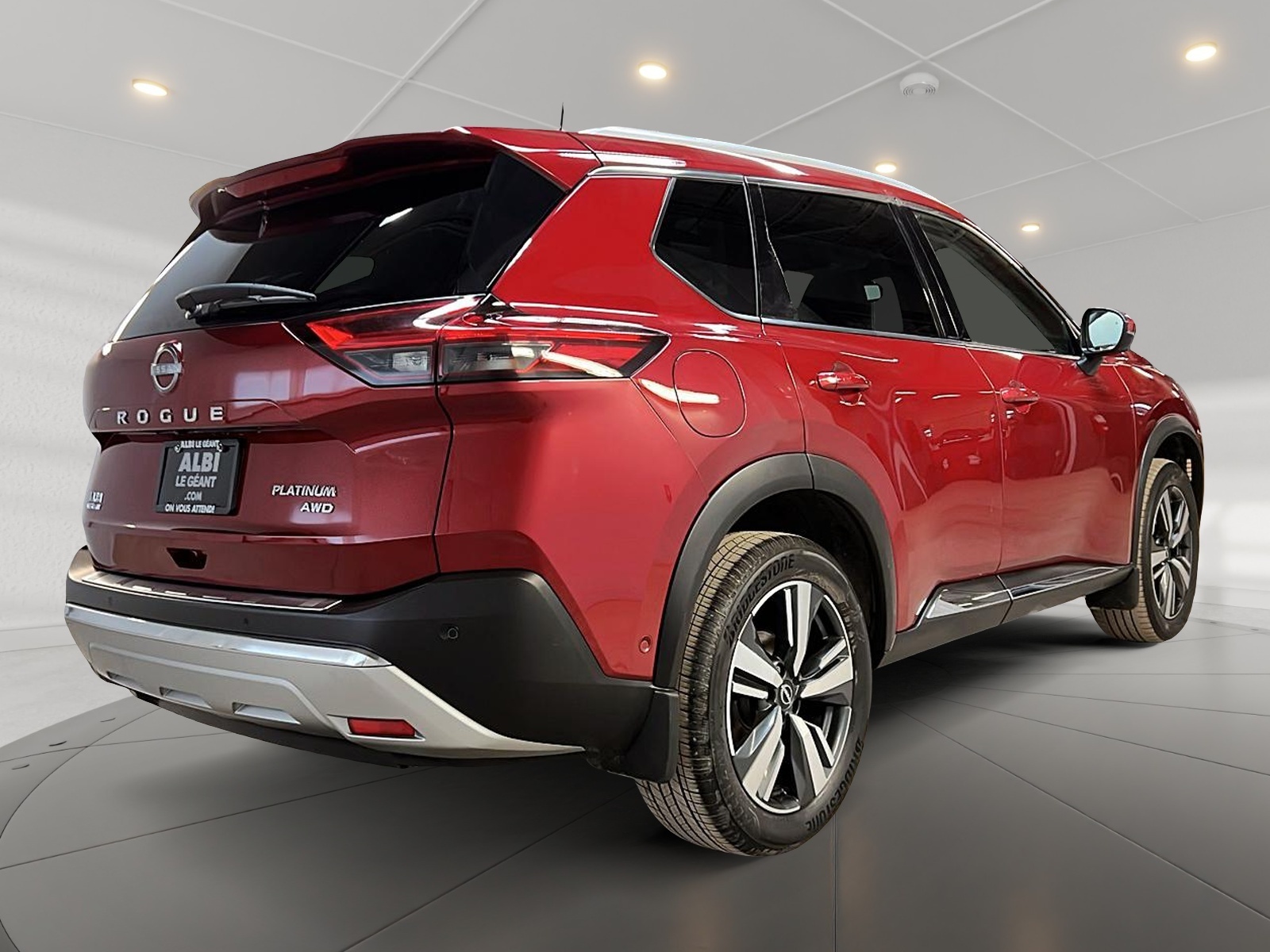 Nissan Rogue PLATINUM CUIR TOIT PANO NAV 4RM 2022 — photo 4