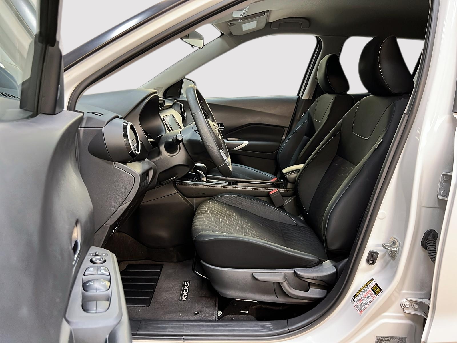 Nissan Kicks SV 2024 — photo 7