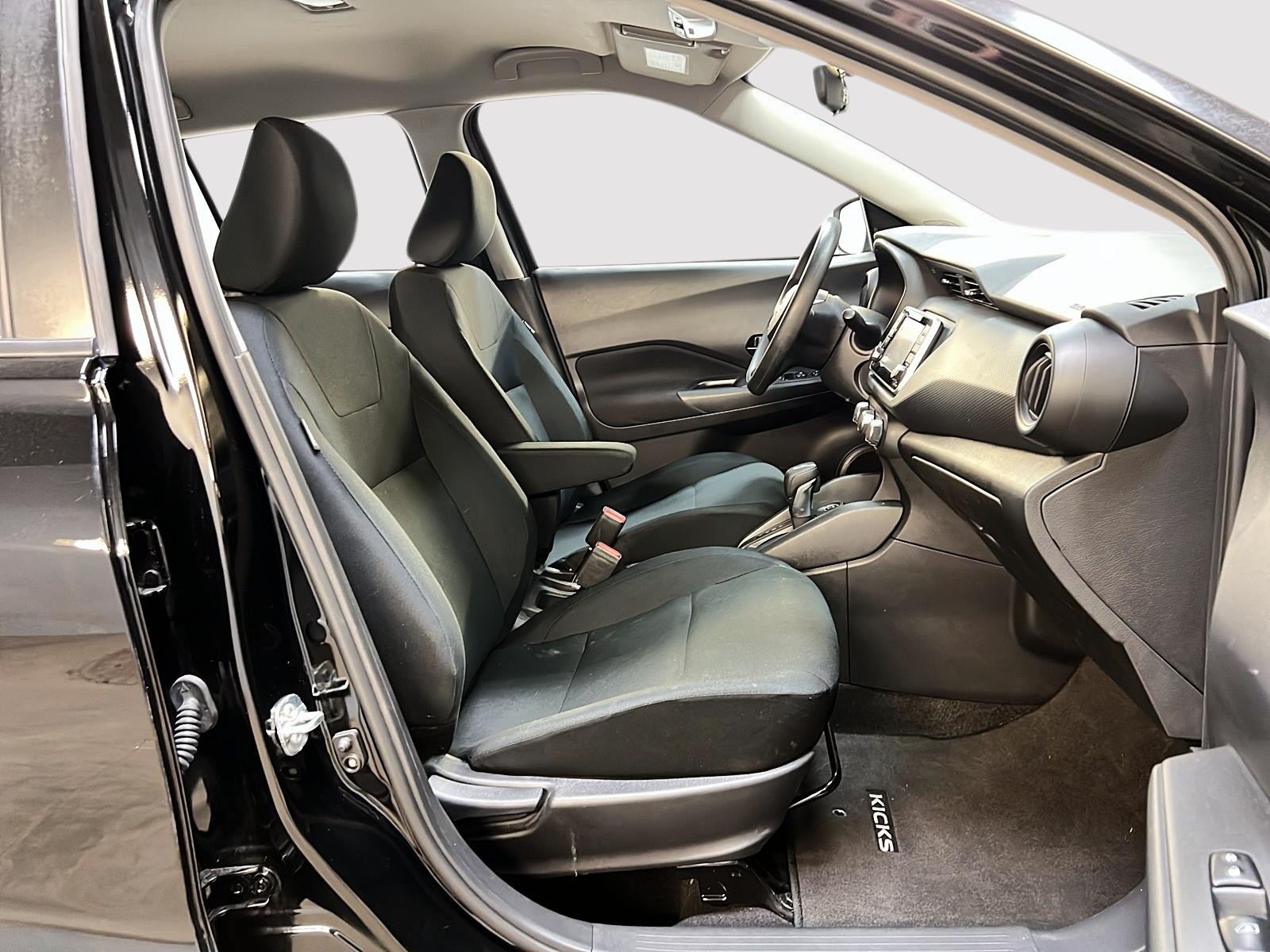 Nissan Kicks S 2024 — photo 8