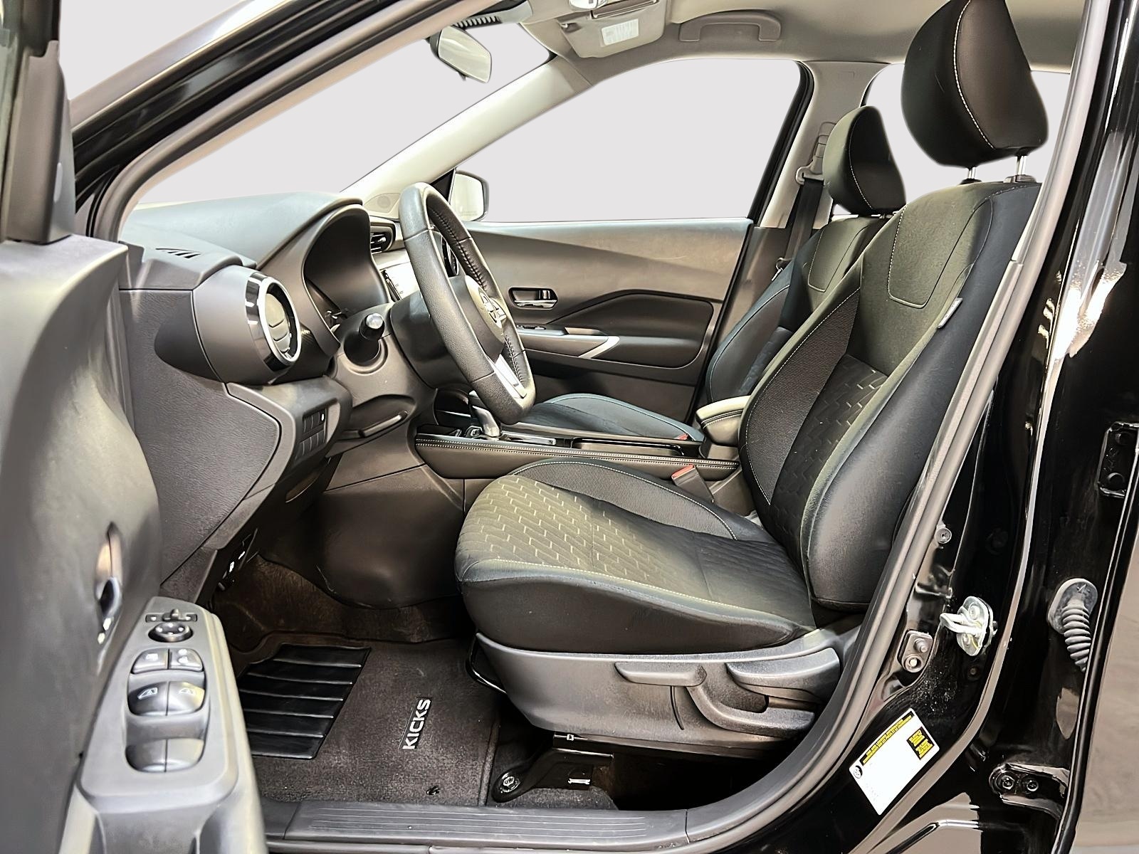 Nissan Kicks SV 2024 — photo 7