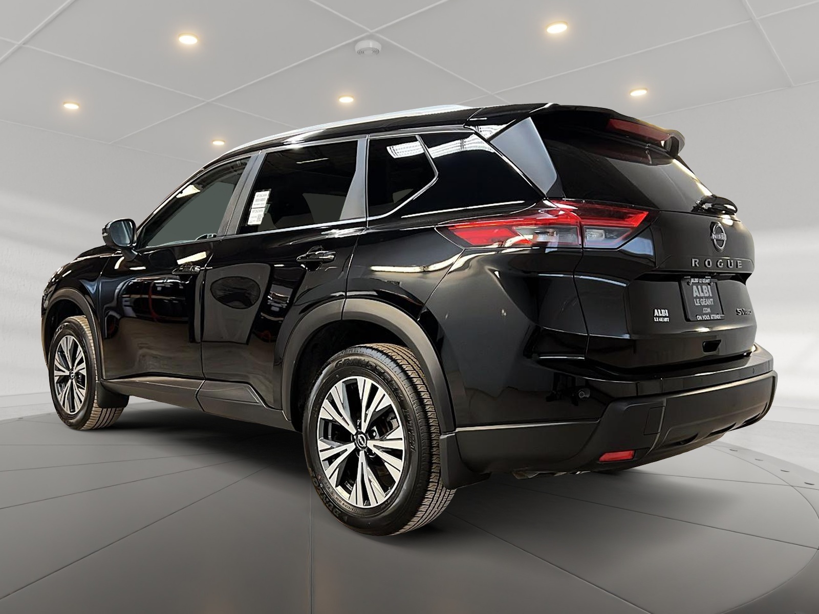 Nissan Rogue SV TOIT PANO 4RM 2024 — photo 6