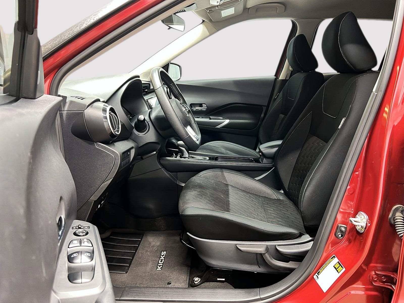 Nissan Kicks SV 2024 — photo 7