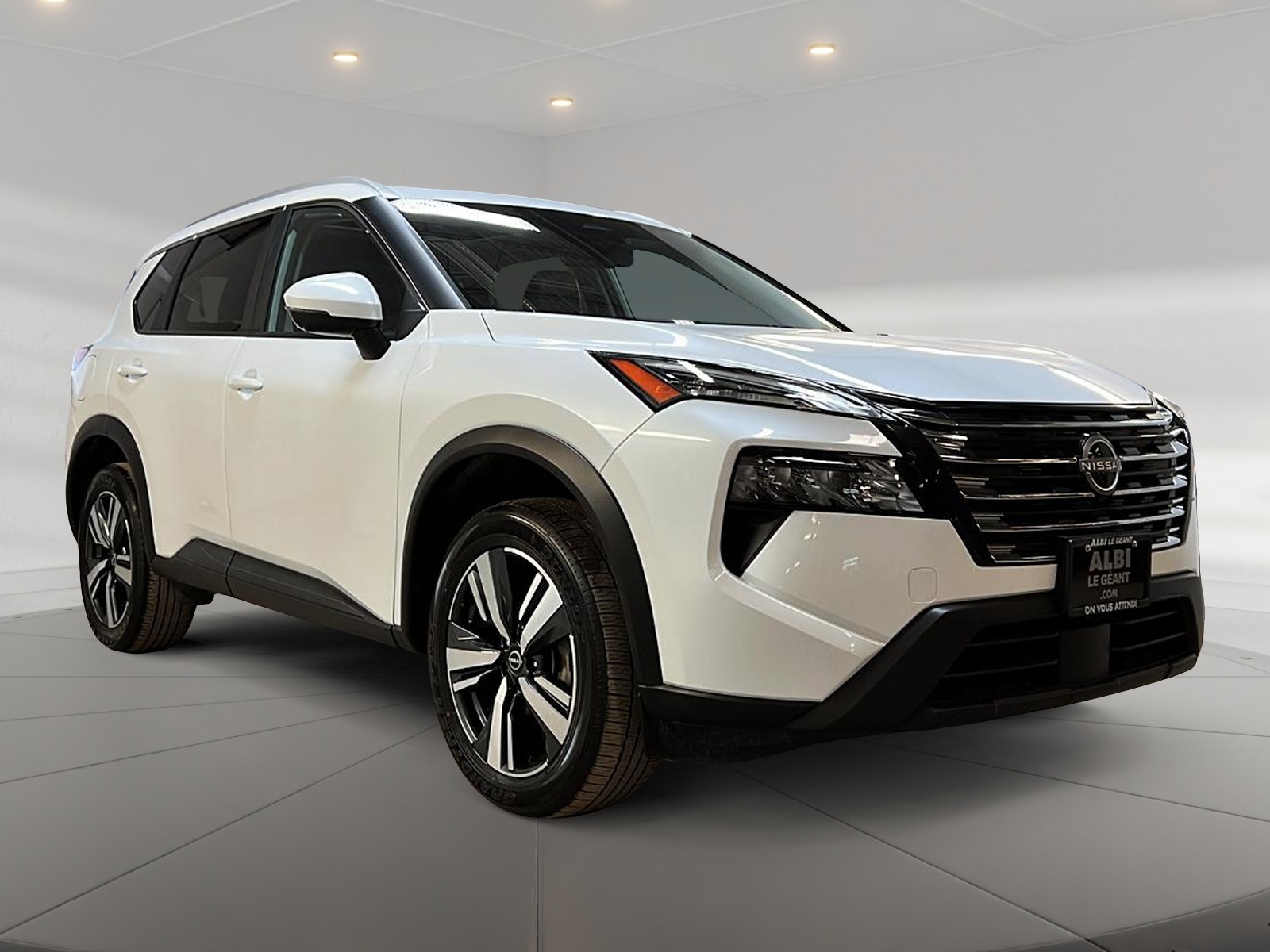 Nissan Rogue SV PREMIUM CUIR TOIT PANO 4RM 2024 — photo 3