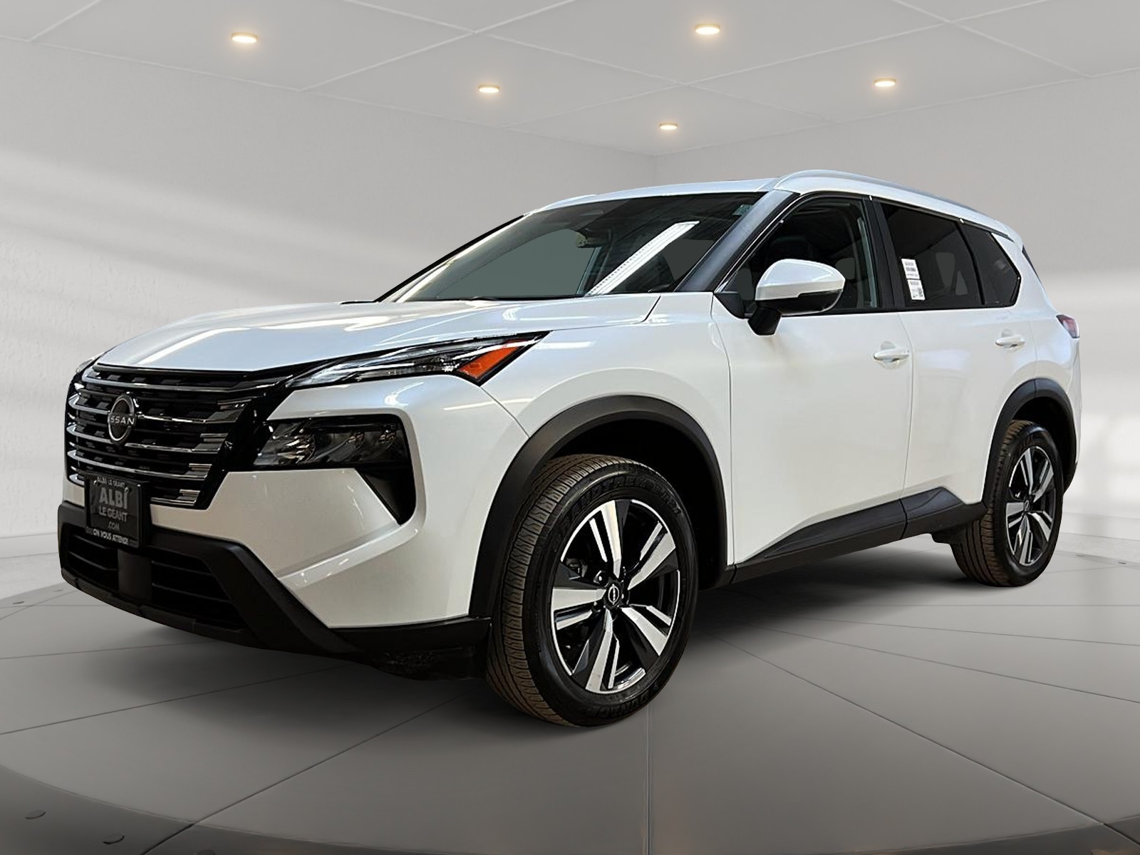 Nissan Rogue SV PREMIUM CUIR TOIT PANO 4RM 2024