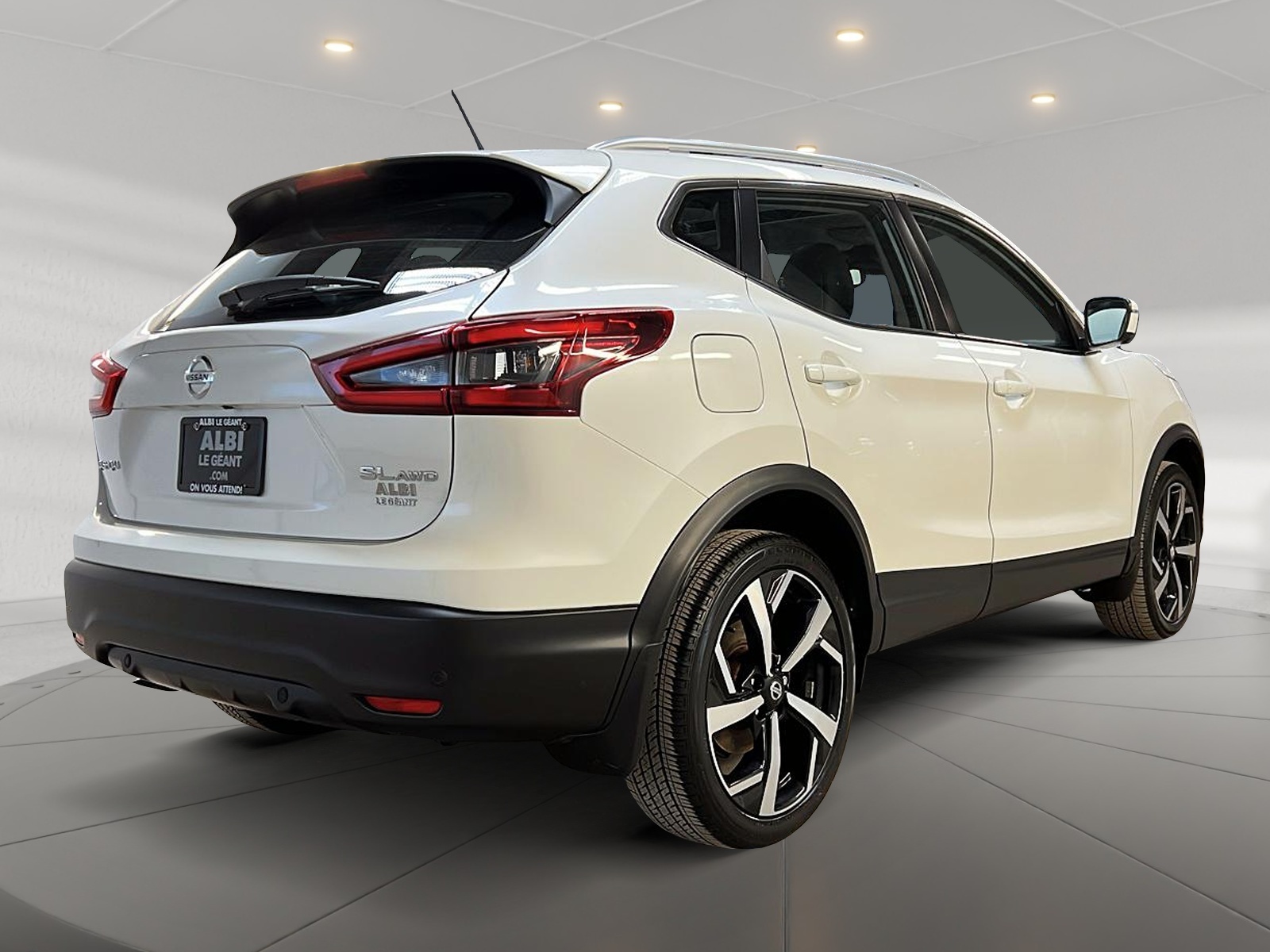 Nissan Qashqai SL PLATINUM CUIR TOIT NAV 4RM 2023 — photo 4