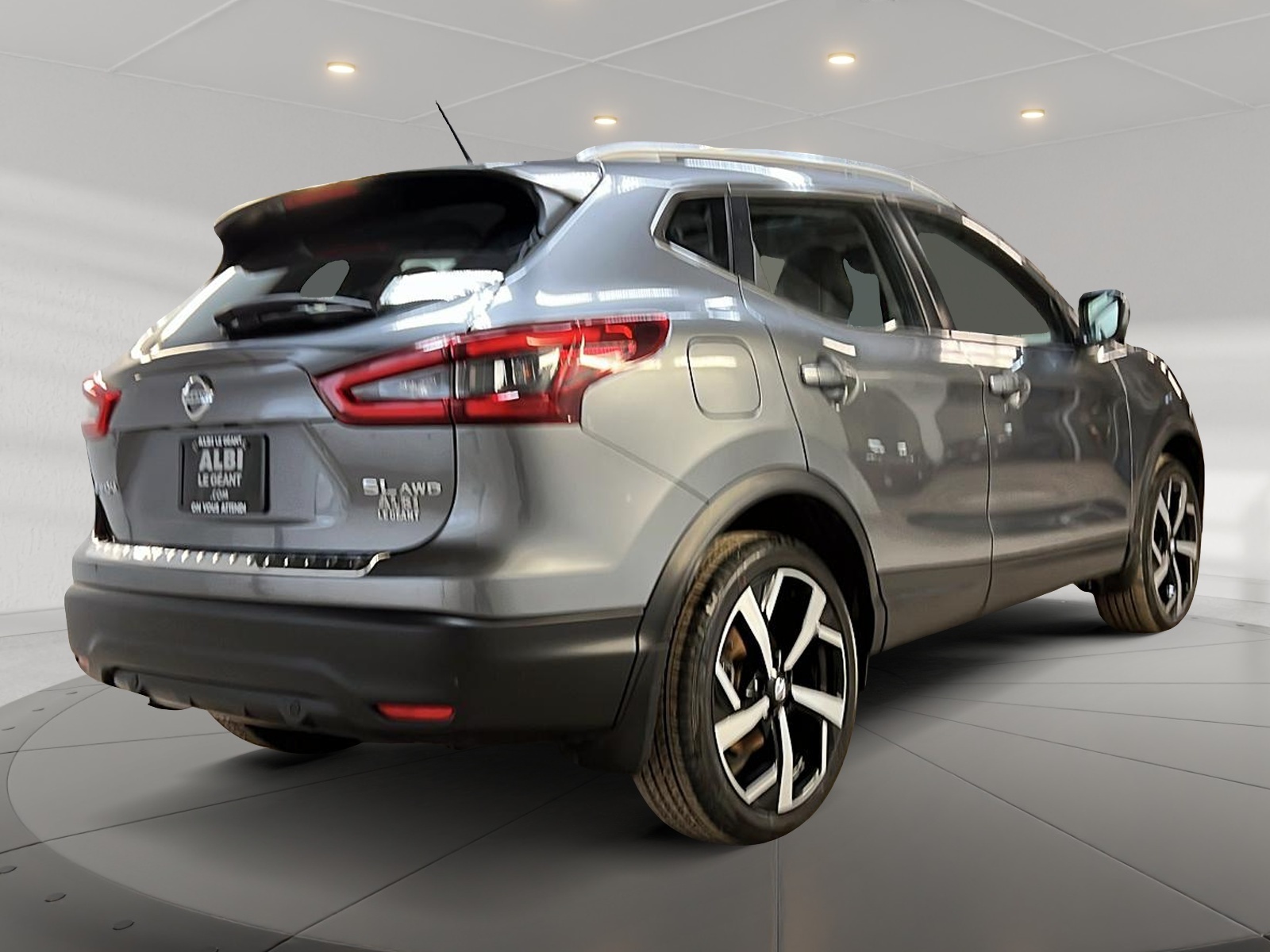 Nissan Qashqai SL CUIR TOIT 4RM 2023 — photo 4