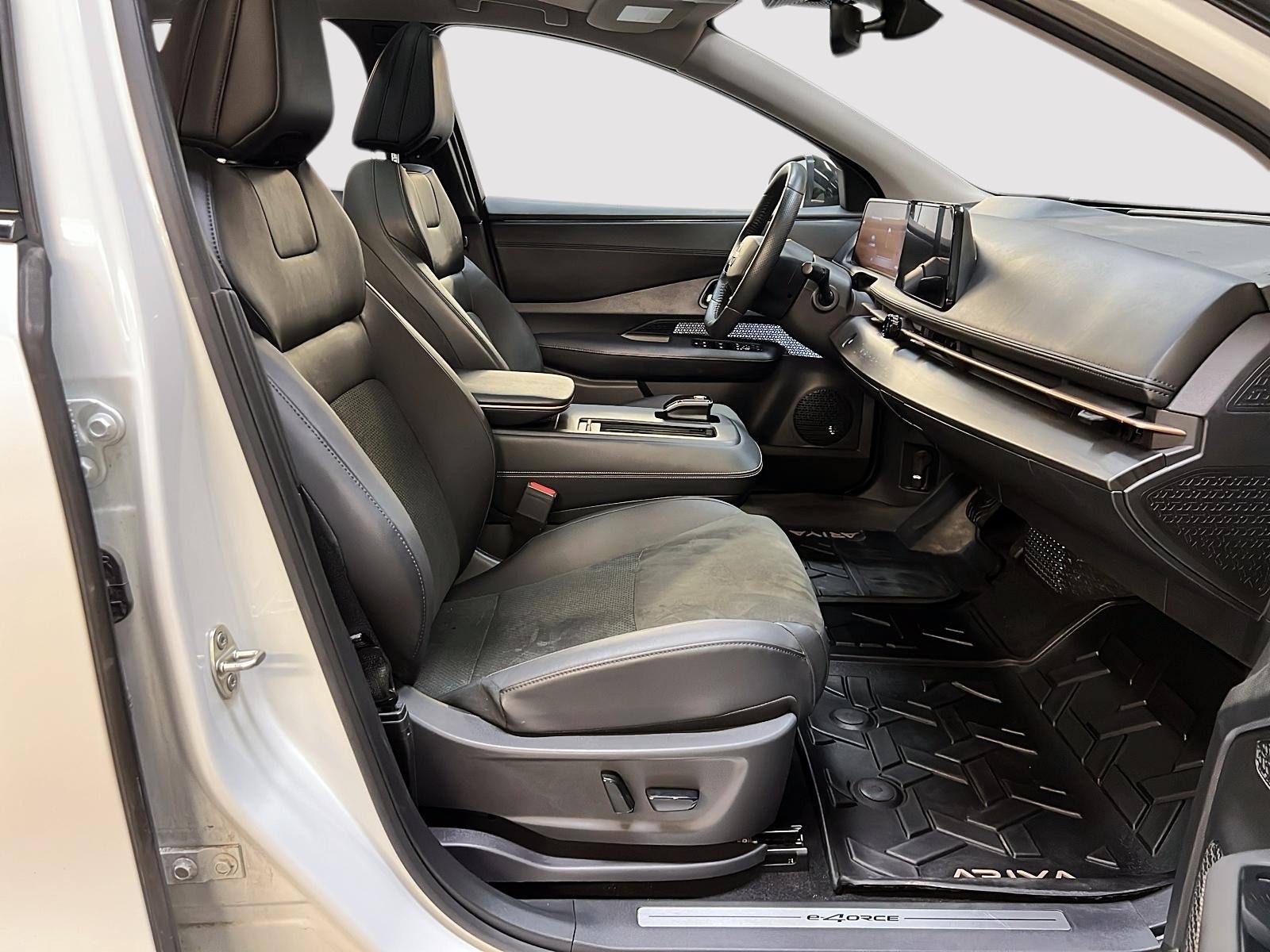 Nissan ARIYA EVOLVE E-4ORCE TOIT PANO NAV 4RM 2024 — photo 8