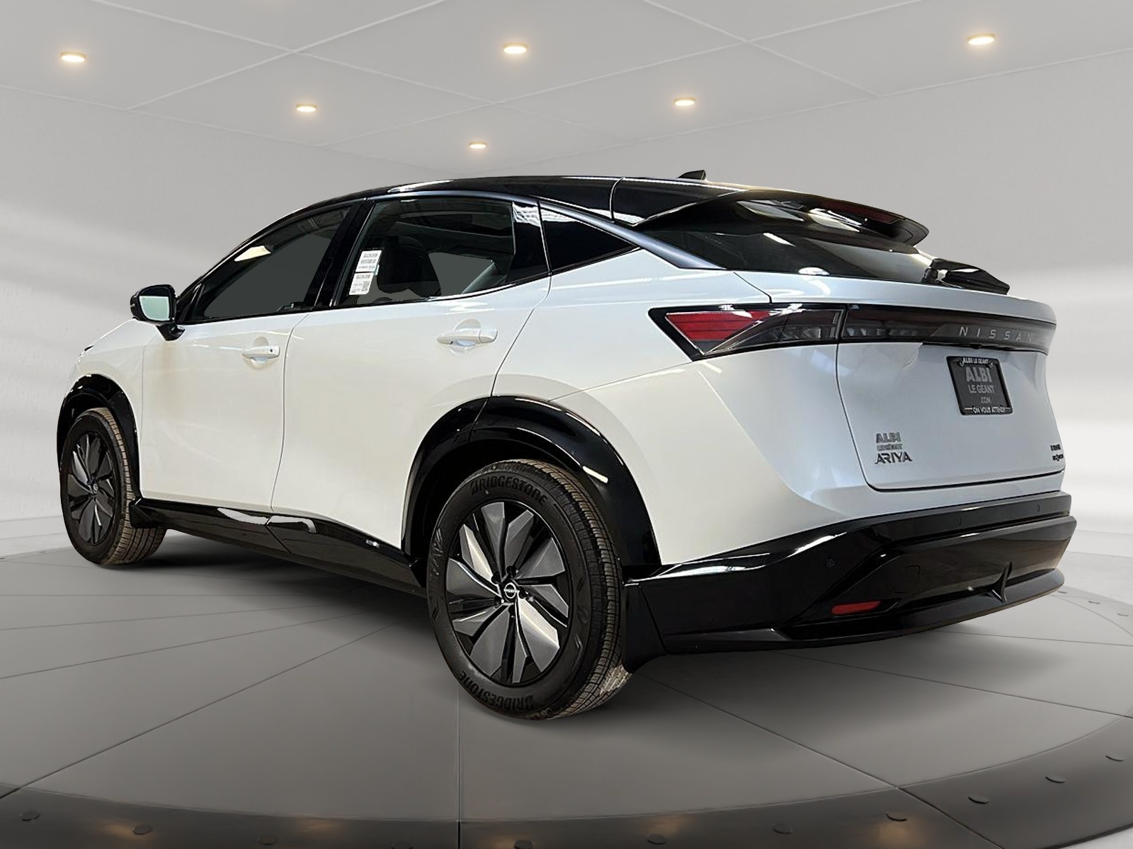 Nissan ARIYA EVOLVE E-4ORCE TOIT PANO NAV 4RM 2024 — photo 6