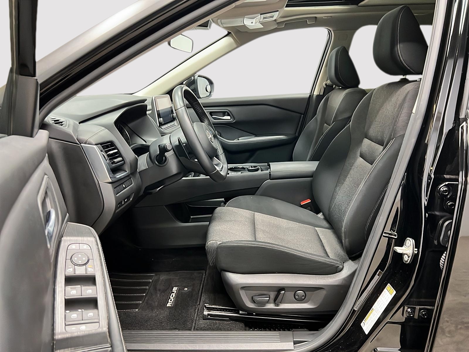 Nissan Rogue SV TOIT PANO 4RM 2024 — photo 7