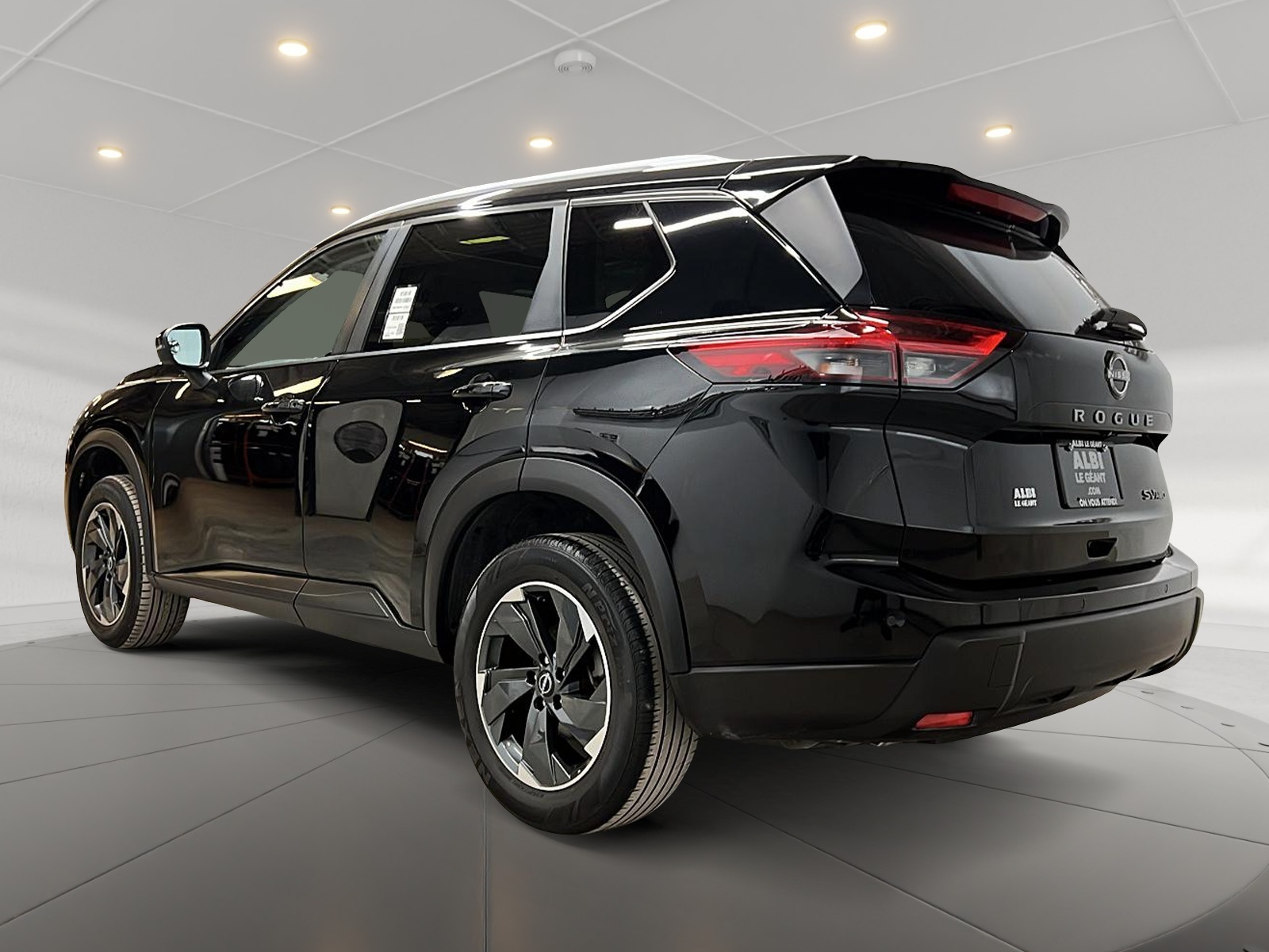 Nissan Rogue SV TOIT PANO 4RM 2024 — photo 6