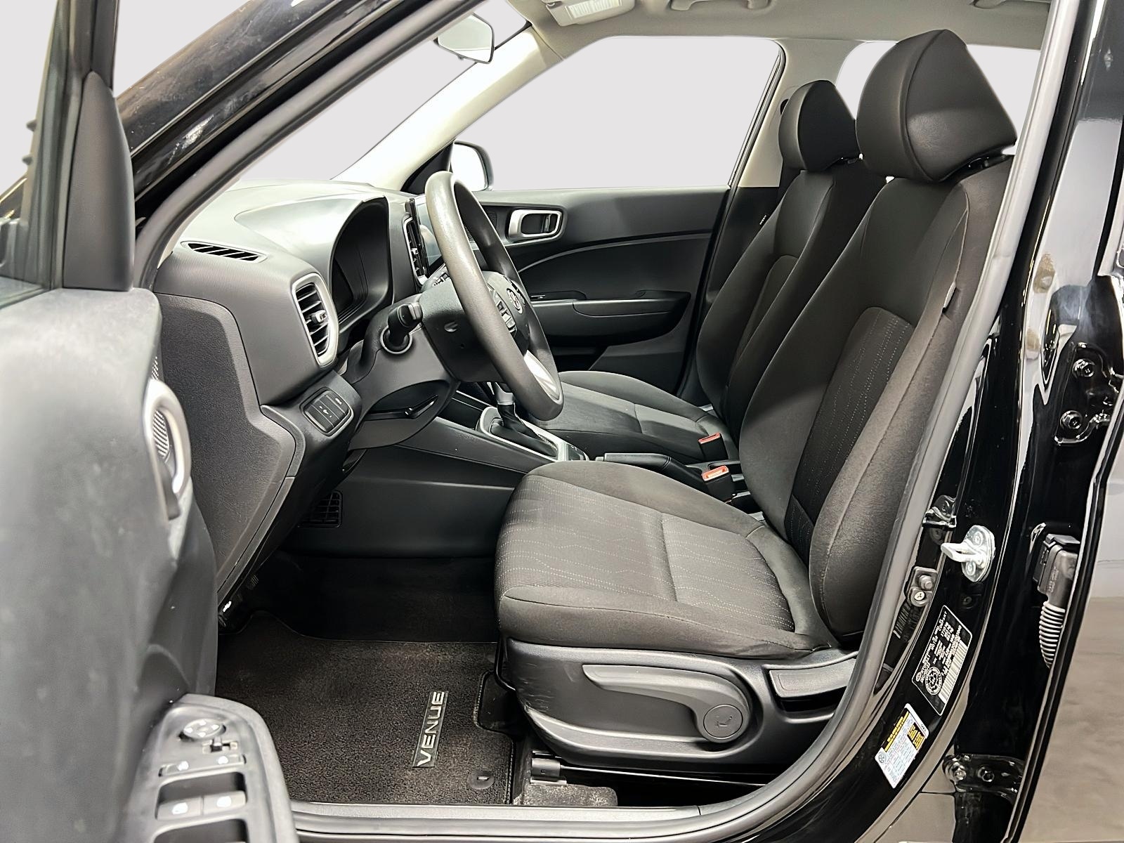 Hyundai Venue ESSENTIEL 2024 — photo 7
