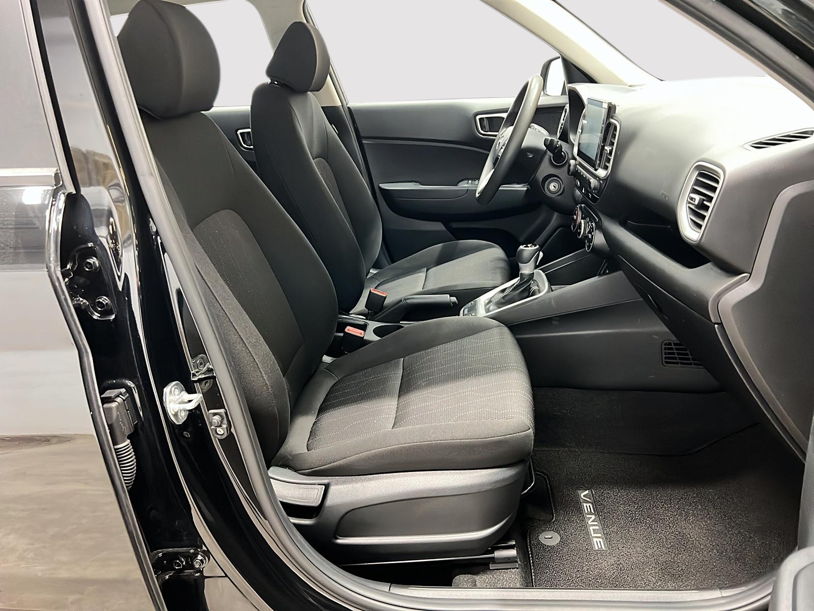 Hyundai Venue ESSENTIEL 2024 — photo 8