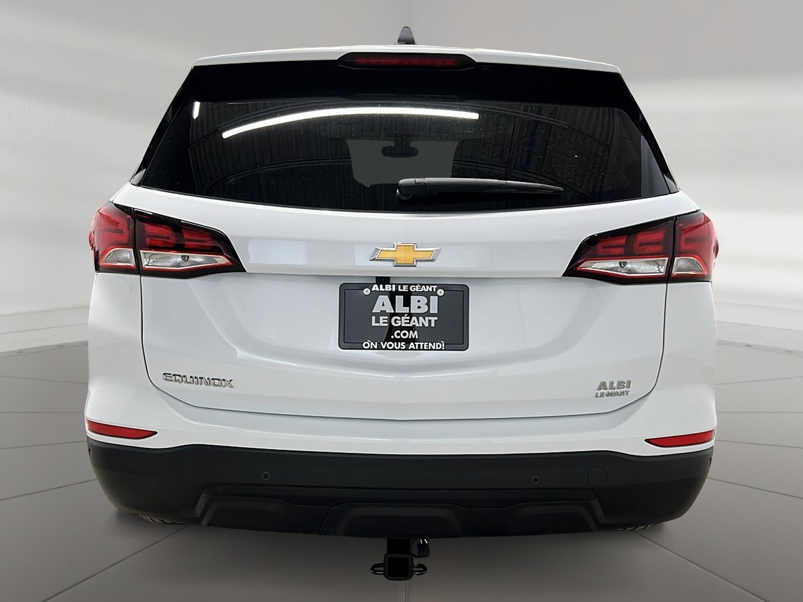 Chevrolet Equinox LS 2024 — photo 5