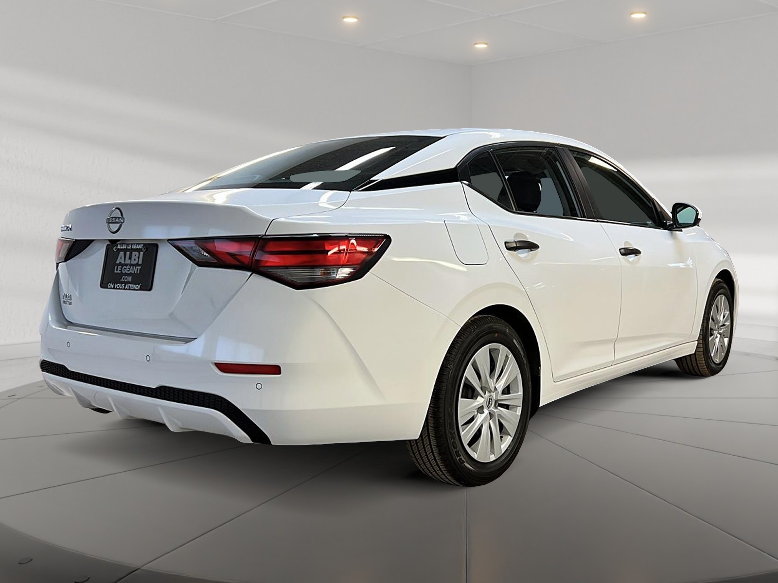 Nissan Sentra S PLUS 2025 — photo 4