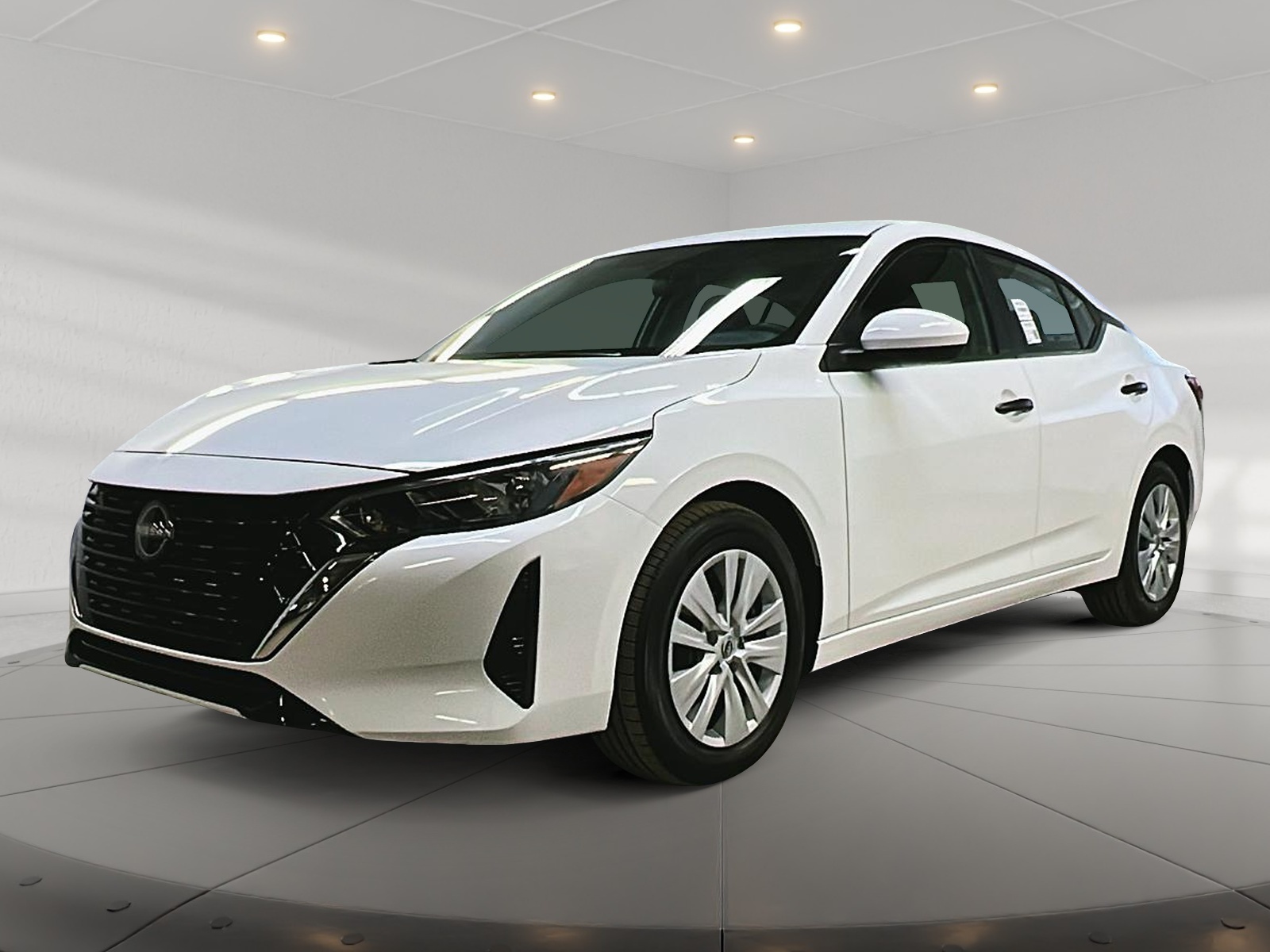 Nissan Sentra S PLUS 2025