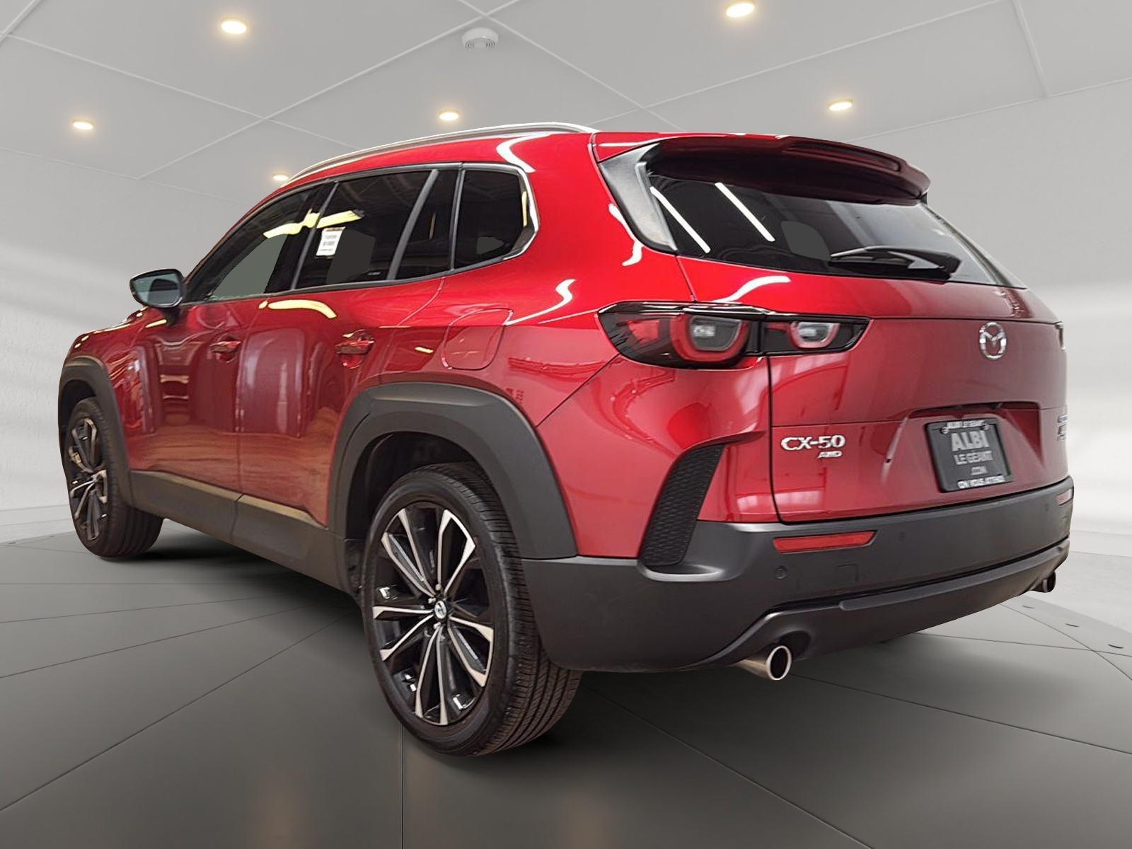 Mazda CX-50 GT CUIR TOIT PANO NAV 4RM 2024 — photo 6
