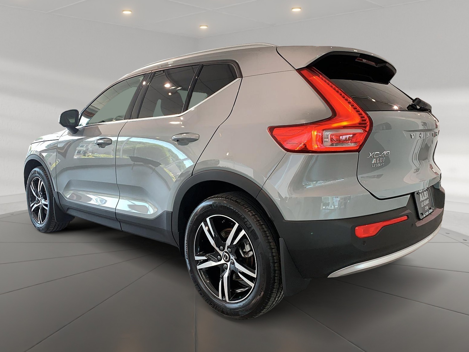 Volvo XC40 B5 CORE CUIR NAV 4RM 2025 — photo 6