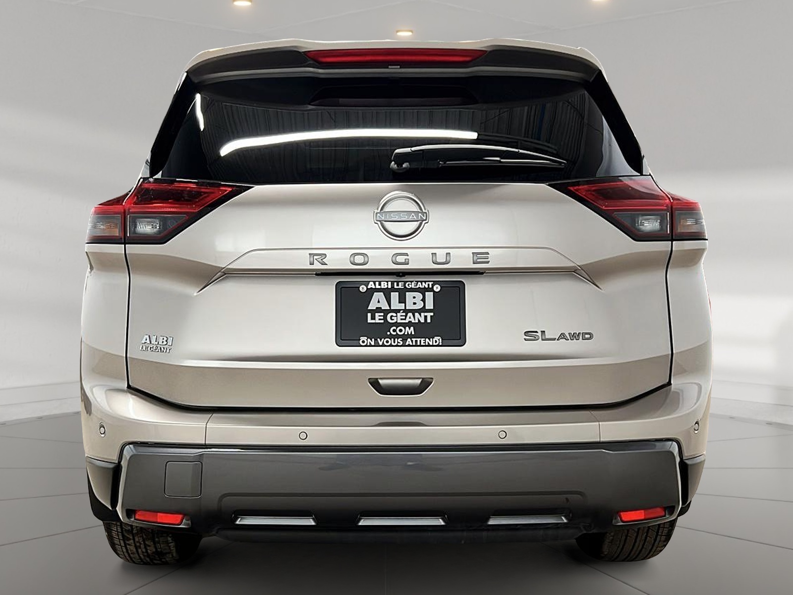 Nissan Rogue SL CUIR TOIT PANO NAV 4RM 2024 — photo 5
