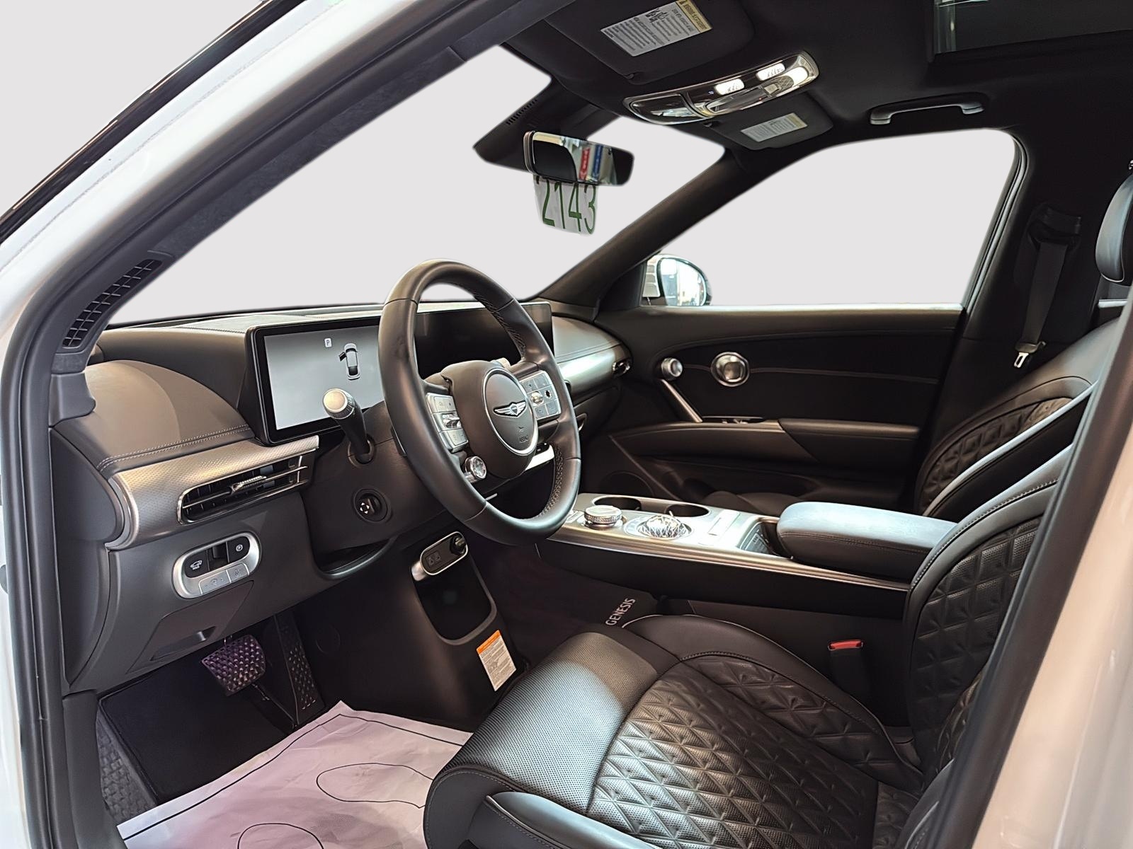 Genesis GV60 ADVANCED CUIR TOIT PANO NAV 4RM 2024 — photo 7