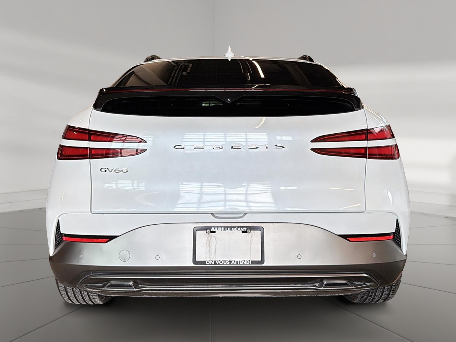Genesis GV60 ADVANCED CUIR TOIT PANO NAV 4RM 2024 — photo 5