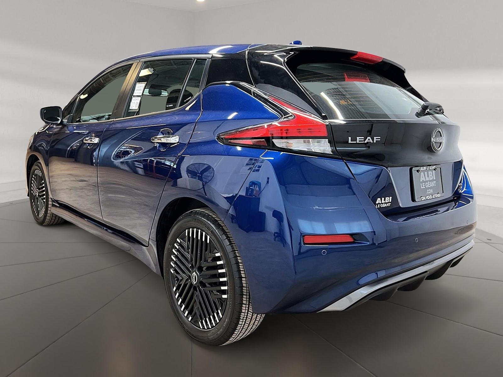 Nissan Leaf SV PLUS NAV 2024 — photo 6