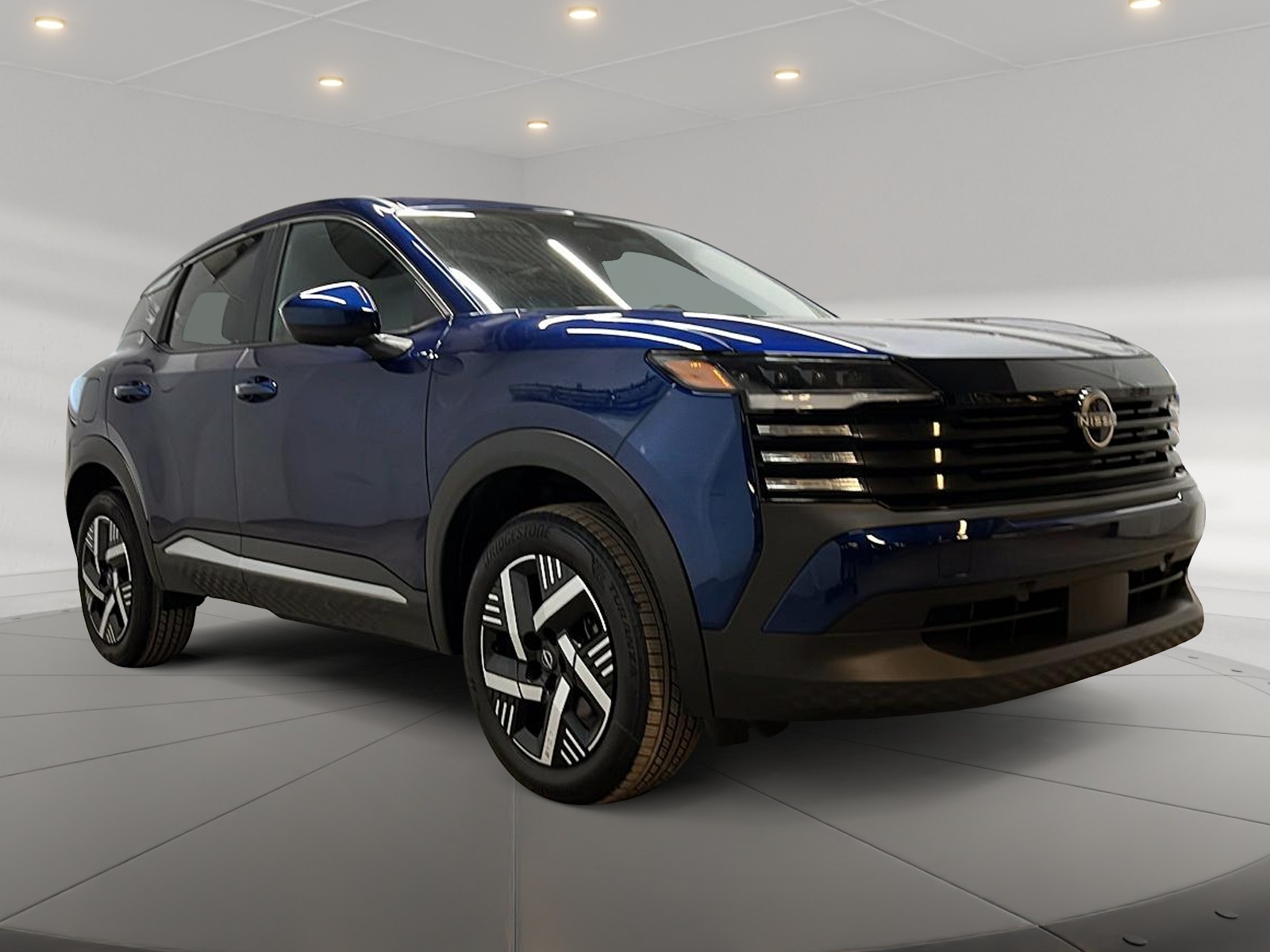 Nissan Kicks SV 2025 — photo 3