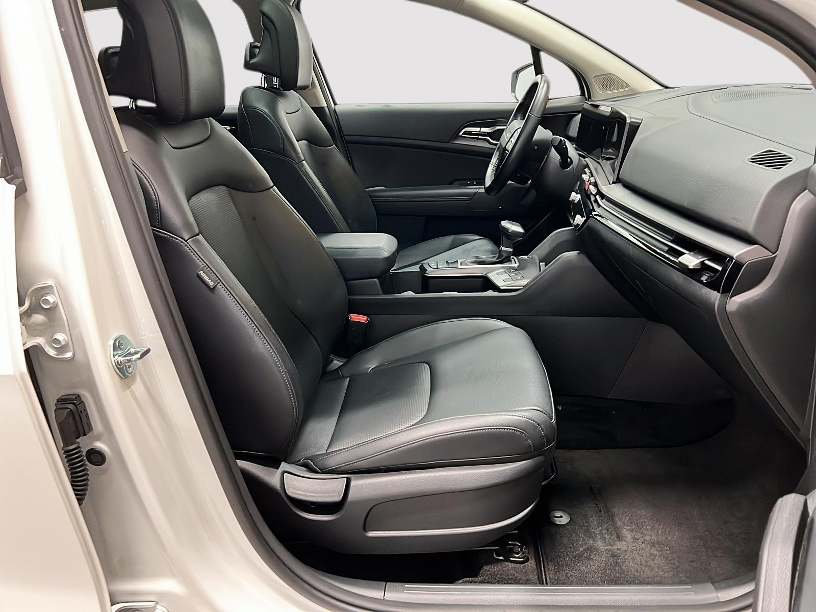 Kia Sportage EX CUIR TOIT PANO NAV 4RM 2026 — photo 8