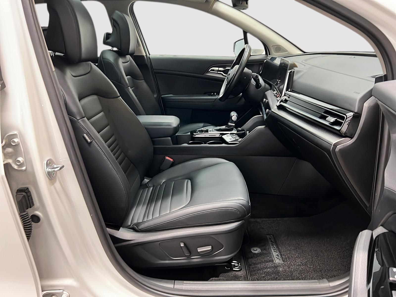 Kia Sportage EX PREMIUM CUIR TOIT PANO NAV 4RM 2024 — photo 8