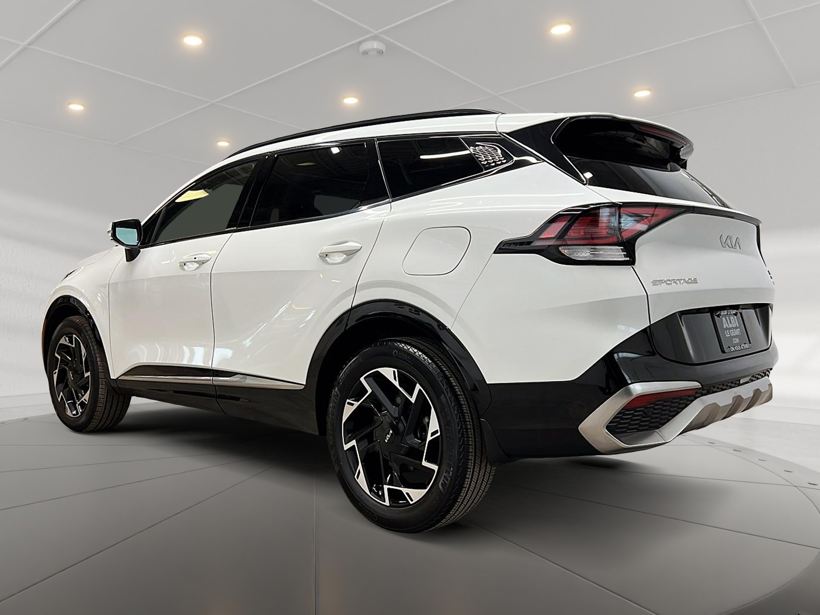 Kia Sportage EX PREMIUM CUIR TOIT PANO NAV 4RM 2024 — photo 6