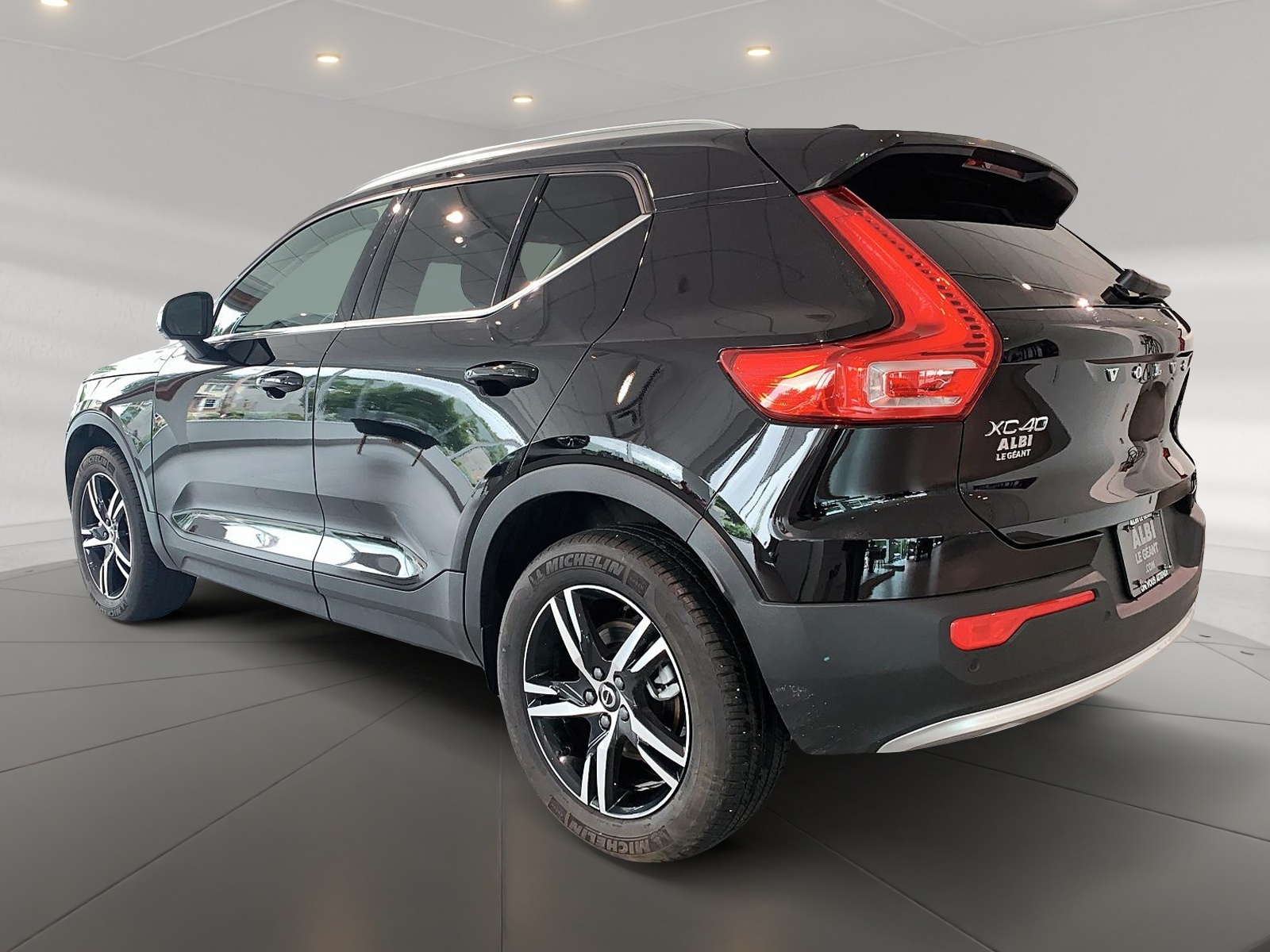 Volvo XC40 B5 CORE CUIR NAV 4RM 2025 — photo 6
