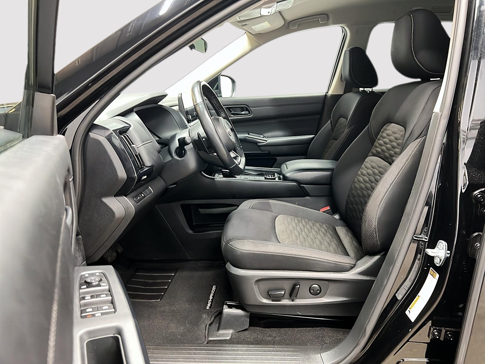 Nissan Pathfinder S 4RM 2024 — photo 7