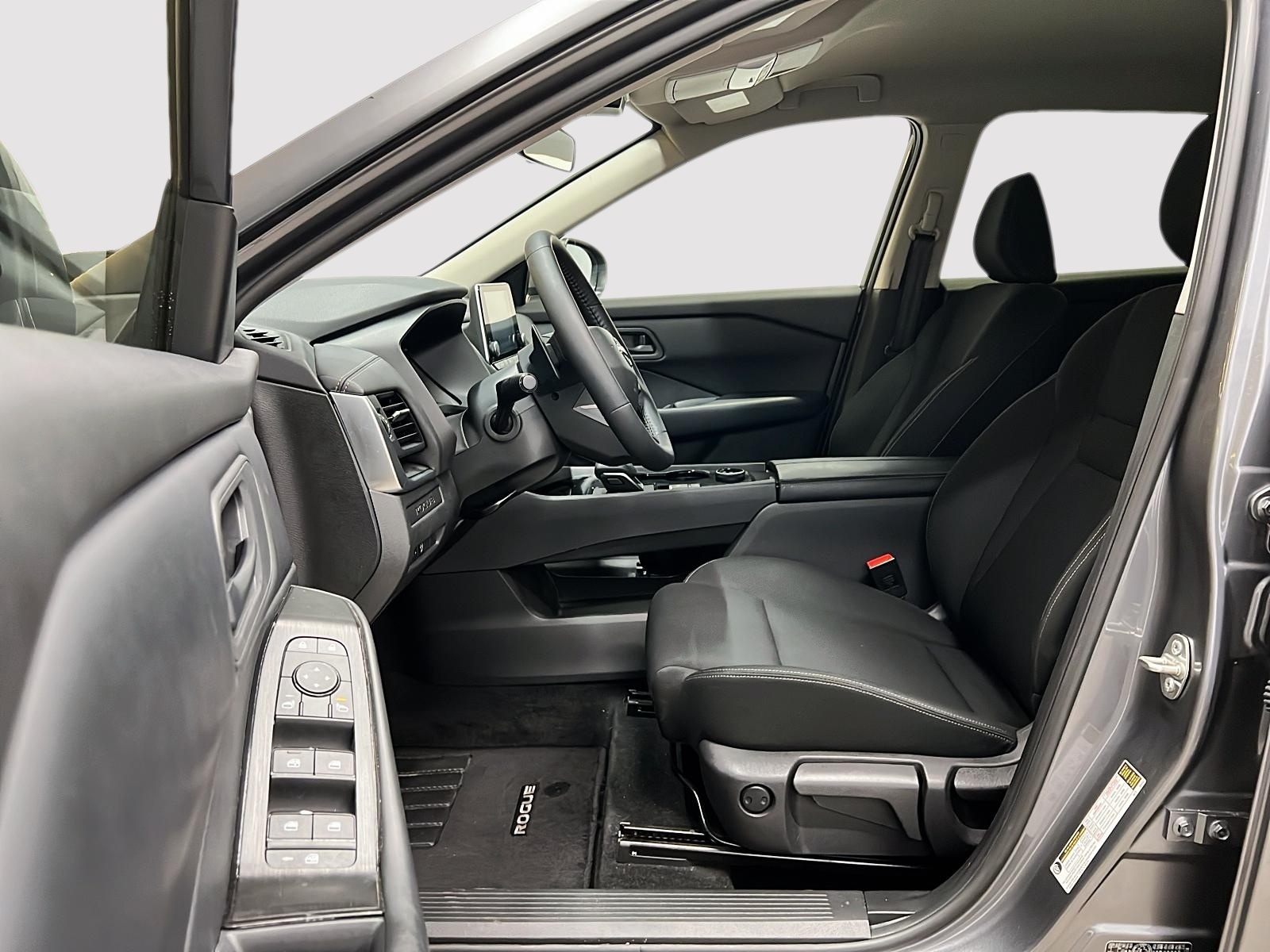Nissan Rogue S 4RM 2025 — photo 7