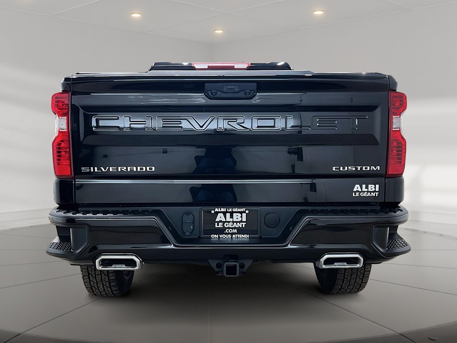 Chevrolet Silverado 1500 CUSTOM TRAIL BOSS Z71 DURAMAX CREW CAB 4X4 2025 — photo 5