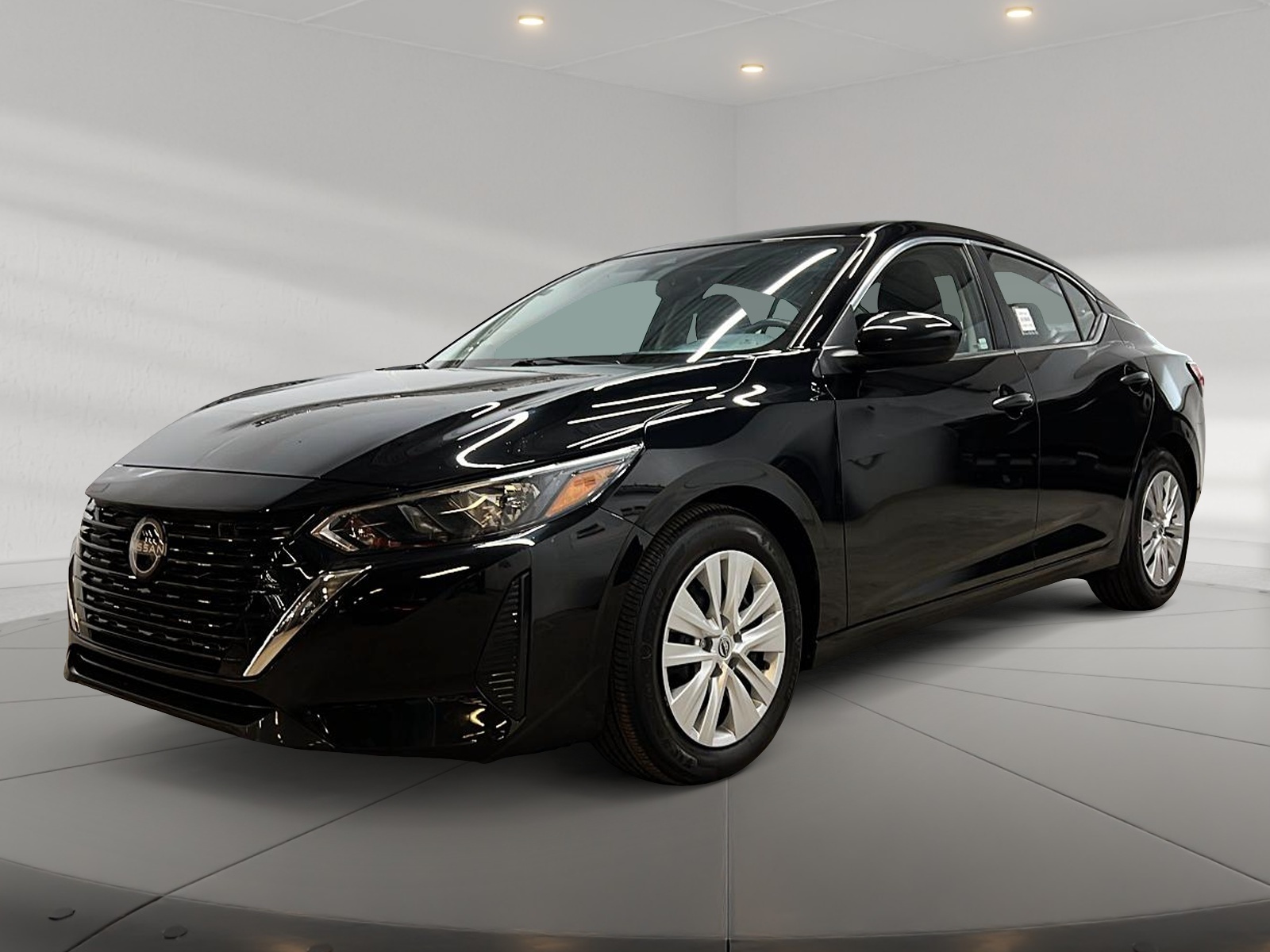 Nissan Sentra S PLUS 2025