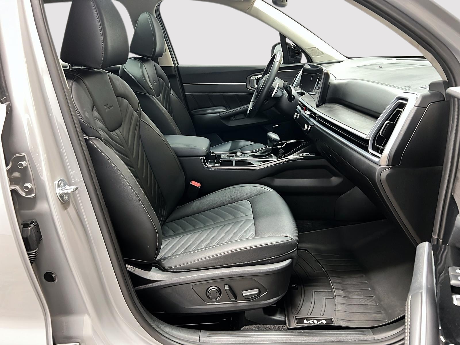 Kia Sorento X-LINE LIMITED CUIR TOIT PANO NAV 4RM 2025 — photo 8
