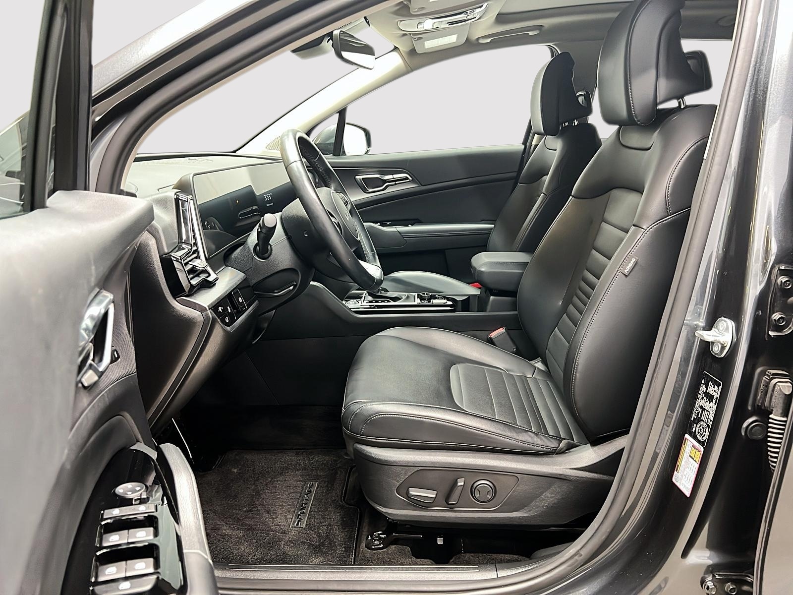 Kia Sportage EX PREMIUM CUIR TOIT PANO NAV 4RM 2025 — photo 7