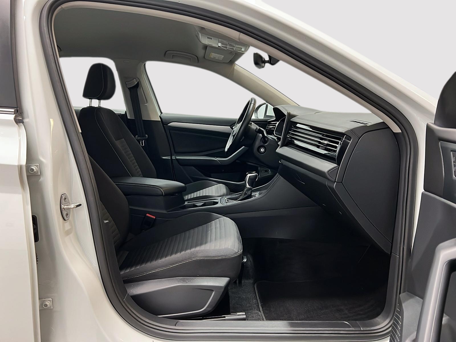 Volkswagen Jetta TRENDLINE 2025 — photo 8