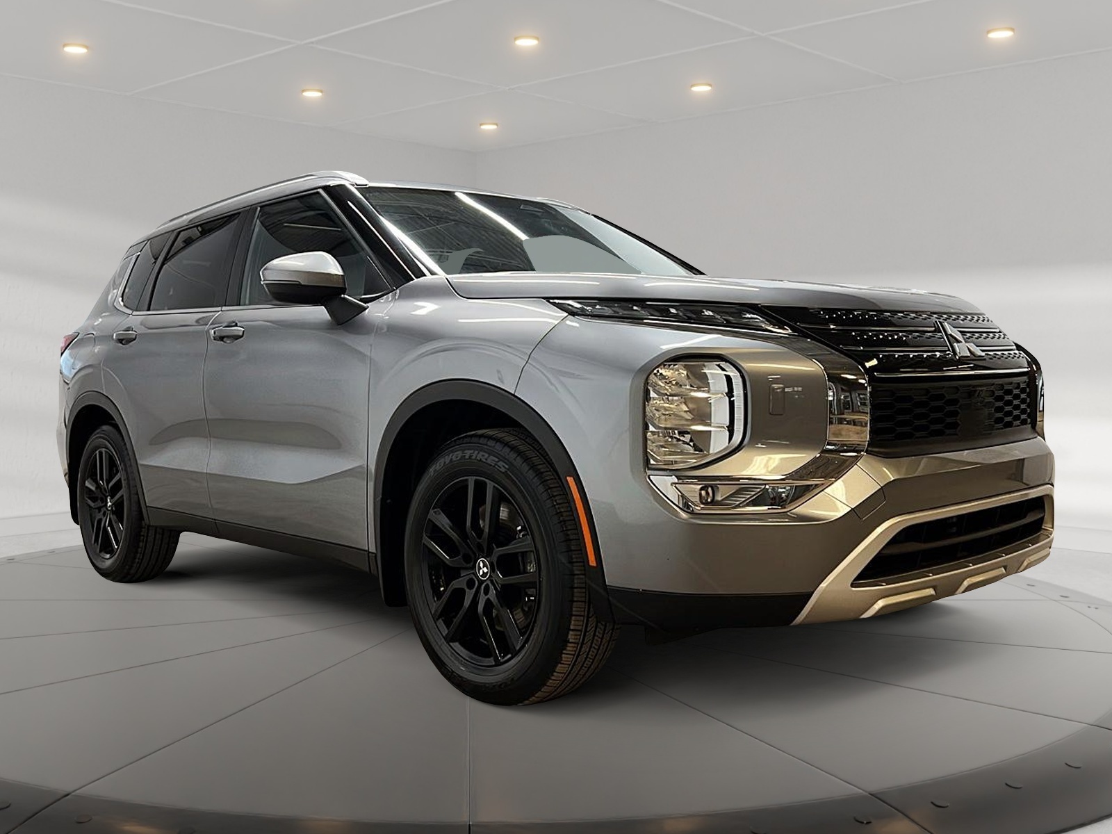 Mitsubishi Outlander SE S TOIT PANO AWC 2024 — photo 3