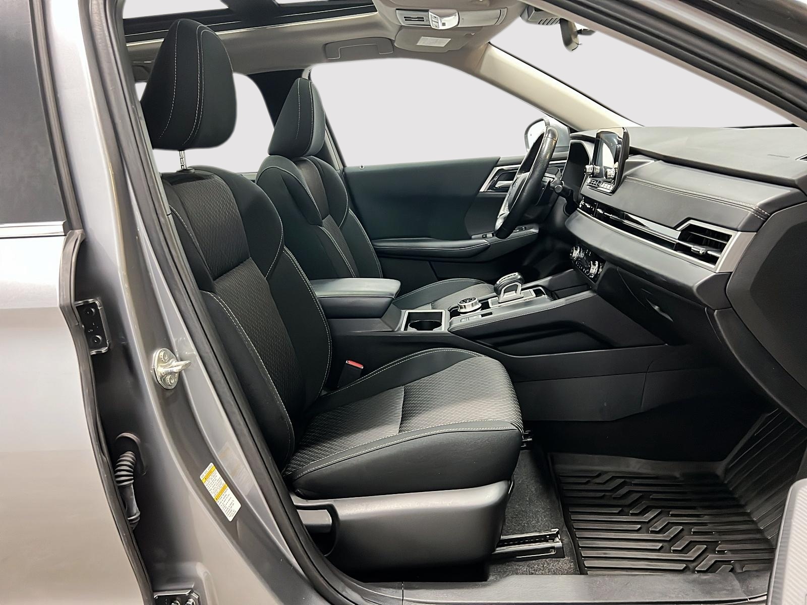 Mitsubishi Outlander SE S TOIT PANO AWC 2024 — photo 8