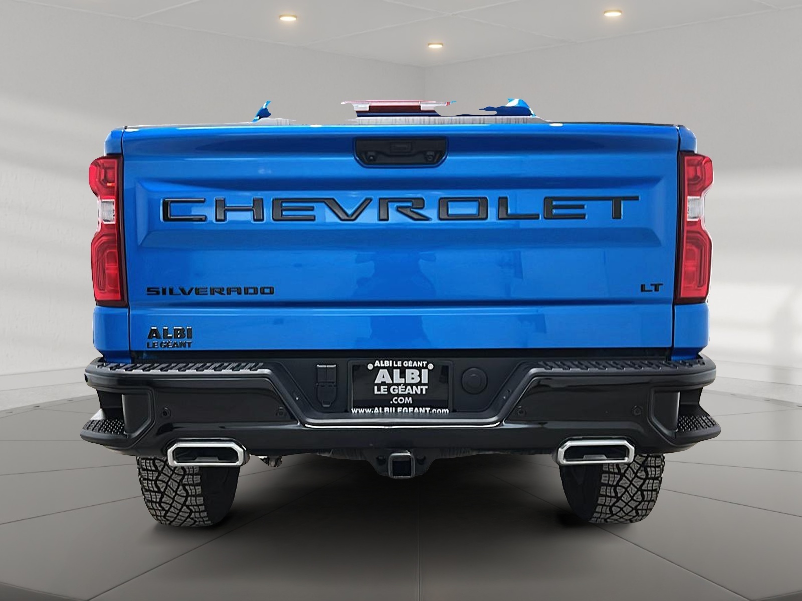 Chevrolet Silverado 1500 2LT TRAIL BOSS Z71 DURAMAX CUIR NAV 4X4 2025 — photo 5