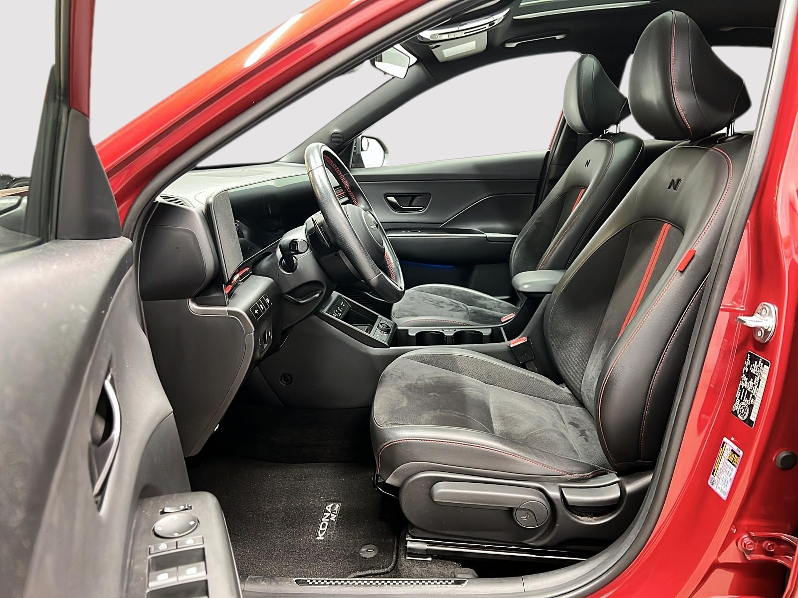 Hyundai Kona N-LINE 1.6T TOIT 4RM 2024 — photo 7