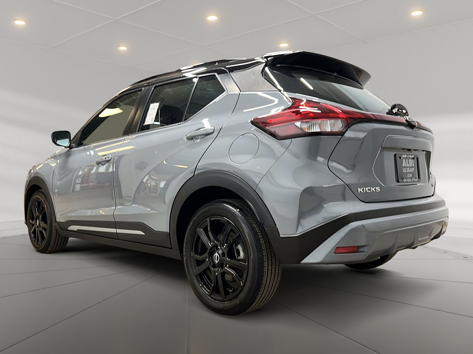 Nissan Kicks SR PREMIUM CUIR 2023 — photo 6