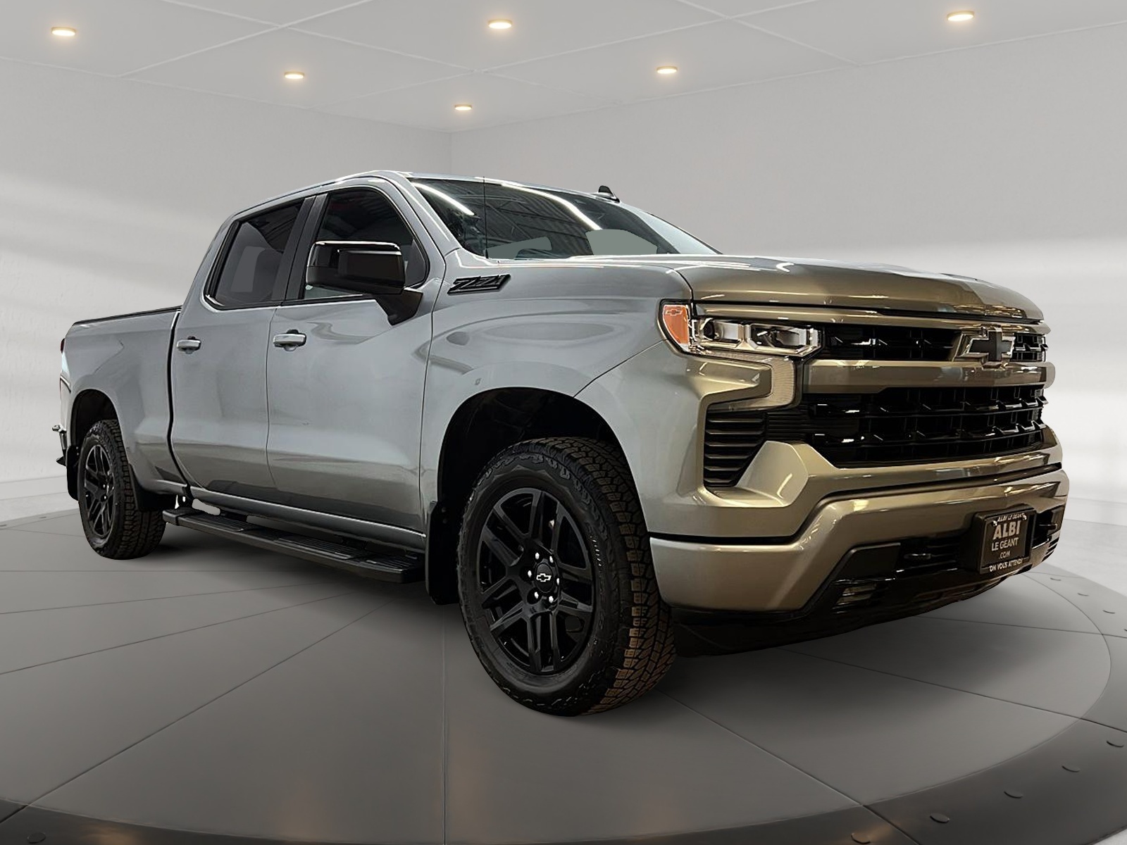 Chevrolet Silverado 1500 RST Z71 CREW CAB NAV 4X4 2025 — photo 3