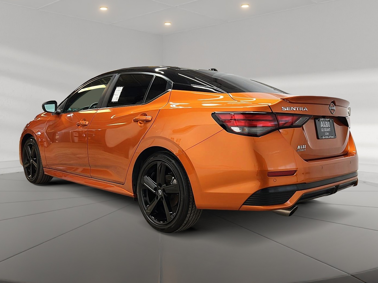 Nissan Sentra SR TOIT 2024 — photo 6