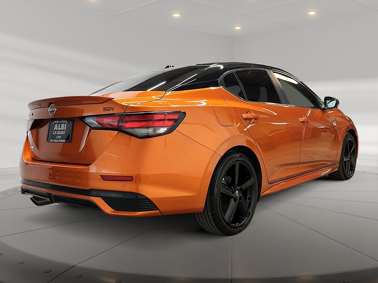 Nissan Sentra SR TOIT 2024 — photo 4